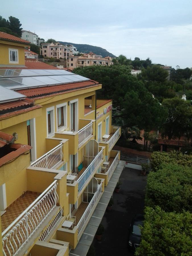 Residence I Morelli Pietra Ligure Exterior photo